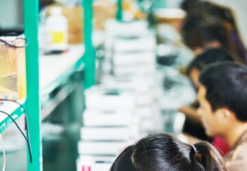 製造業國內承接5% 累計核准2千餘名 經濟部指勞保人數有限 致申請意願低落
